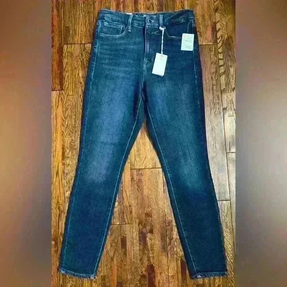 Good American Good Waist Skinny Light Compression Jeans in Indigo - Picture 2 of 9